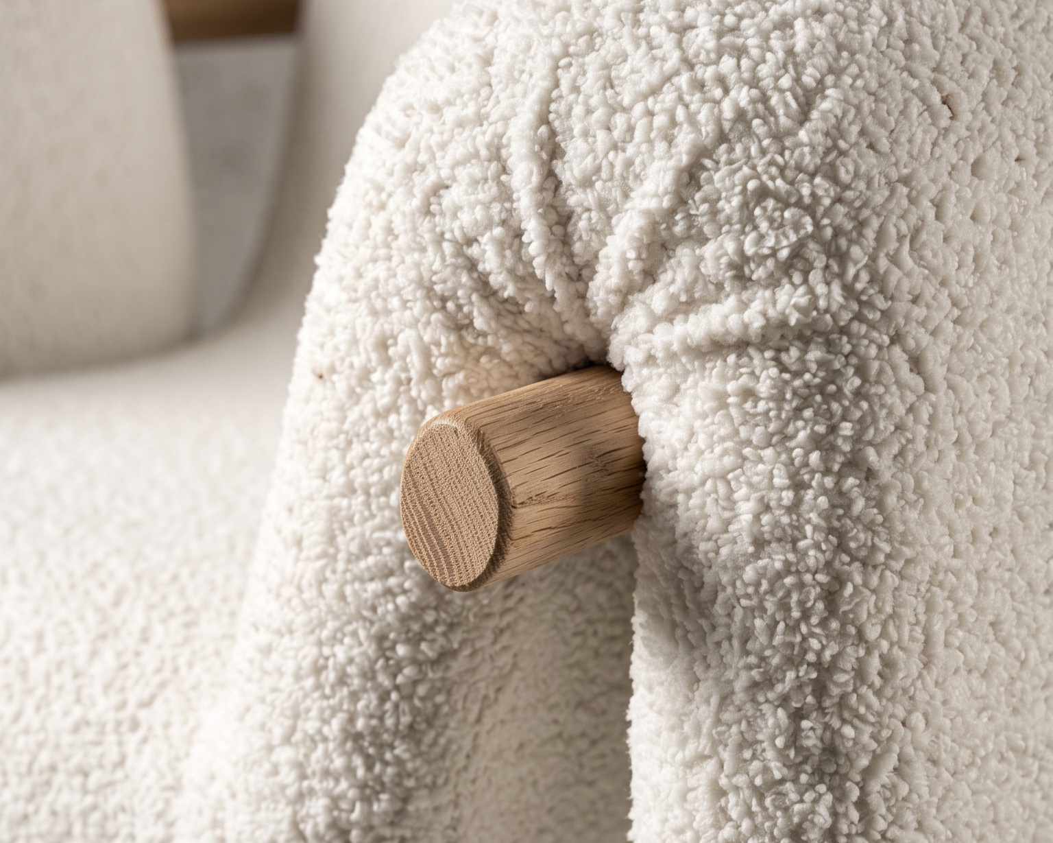  The Ìpèlè Accent Chair